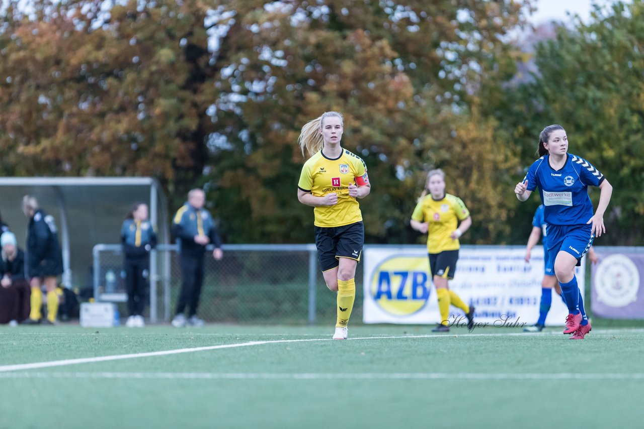 Bild 327 - F SSC Hagen Ahrensburg - SV Frisia 03 Risum-Lindholm : Ergebnis: 2:0